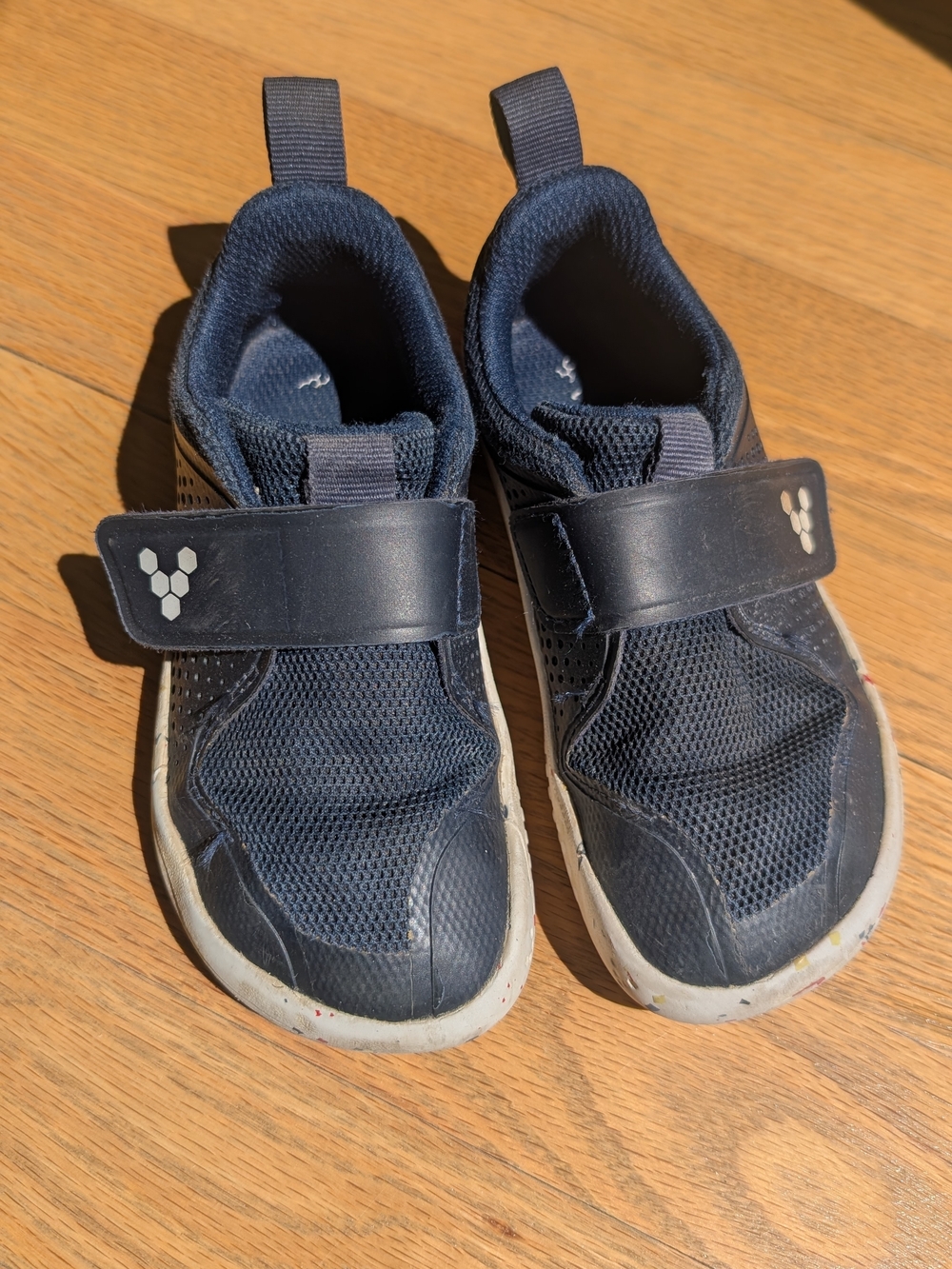 Vivobarefoot Primus Sport III Navy Barefoot Shoes Preschool 9.5